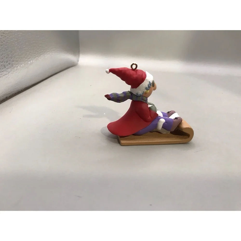 Hallmark‎ Keepsake Maxine Sledding With Her Dog 1998